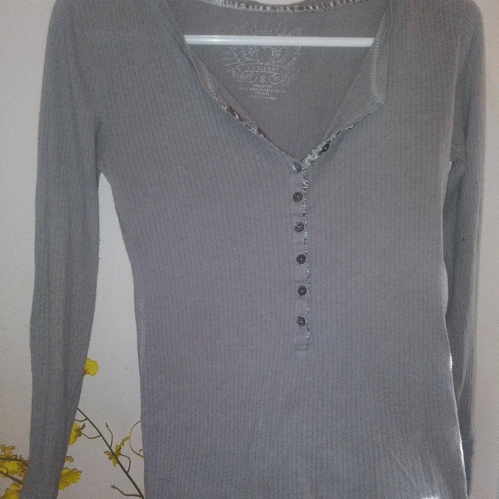 Shirt - Picture 6 of 6